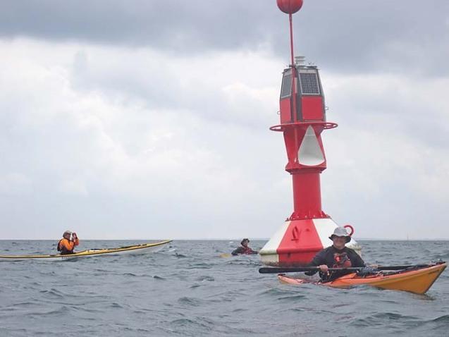 Fahrwassertonne auf der Ostsee 2 km vor Schleim&uuml;nde